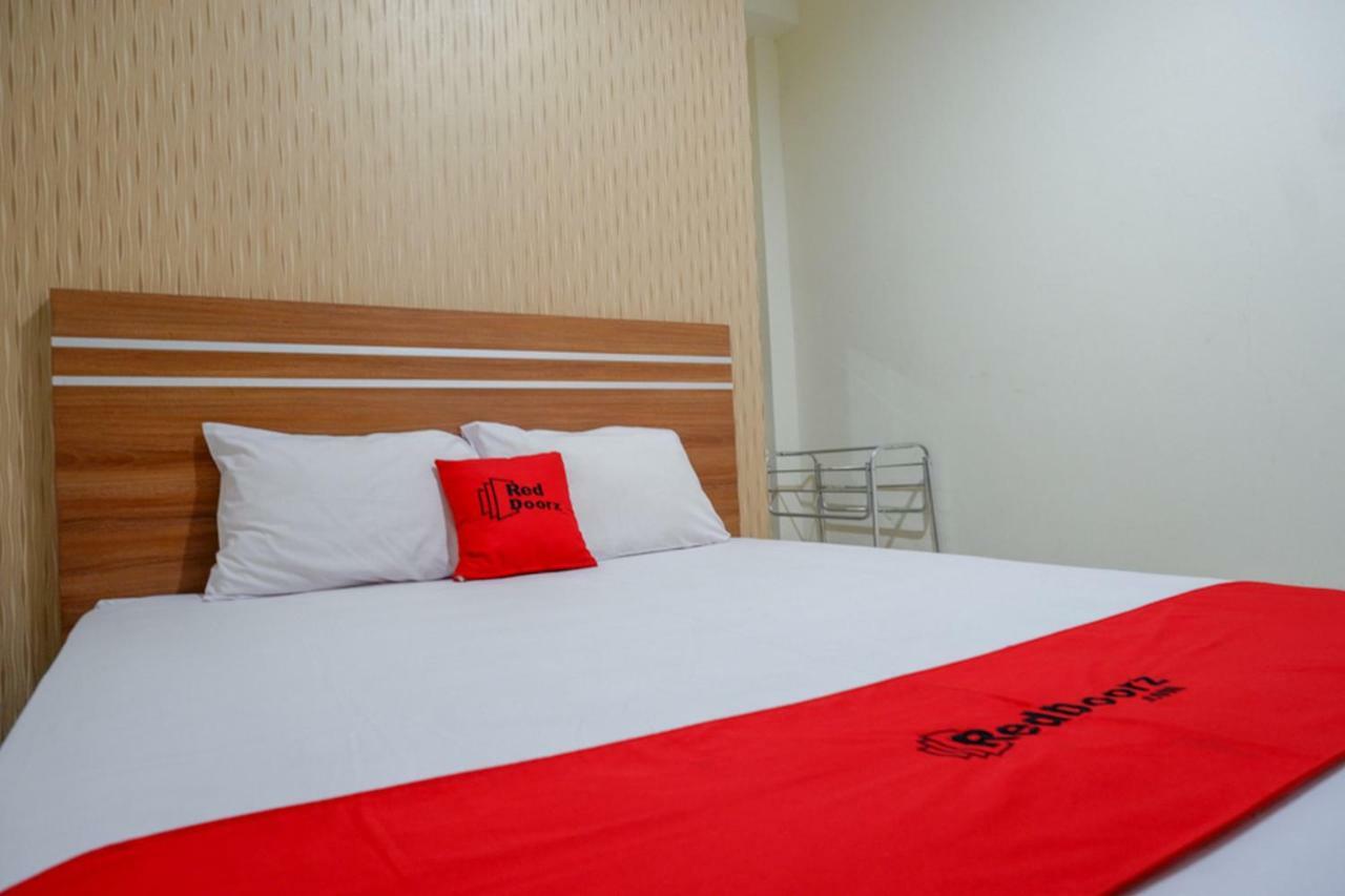 Reddoorz Near Living Plaza Purwokerto Exterior foto