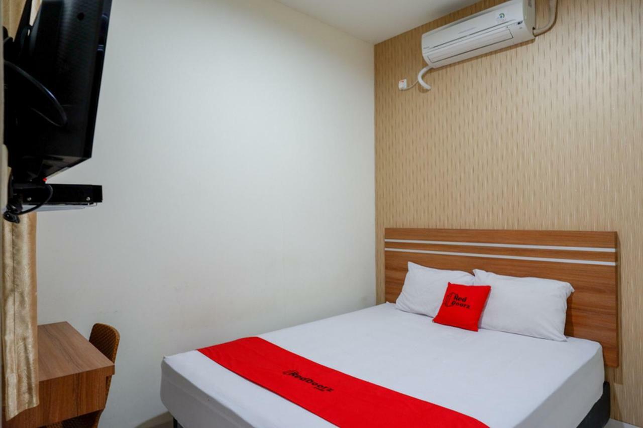 Reddoorz Near Living Plaza Purwokerto Exterior foto